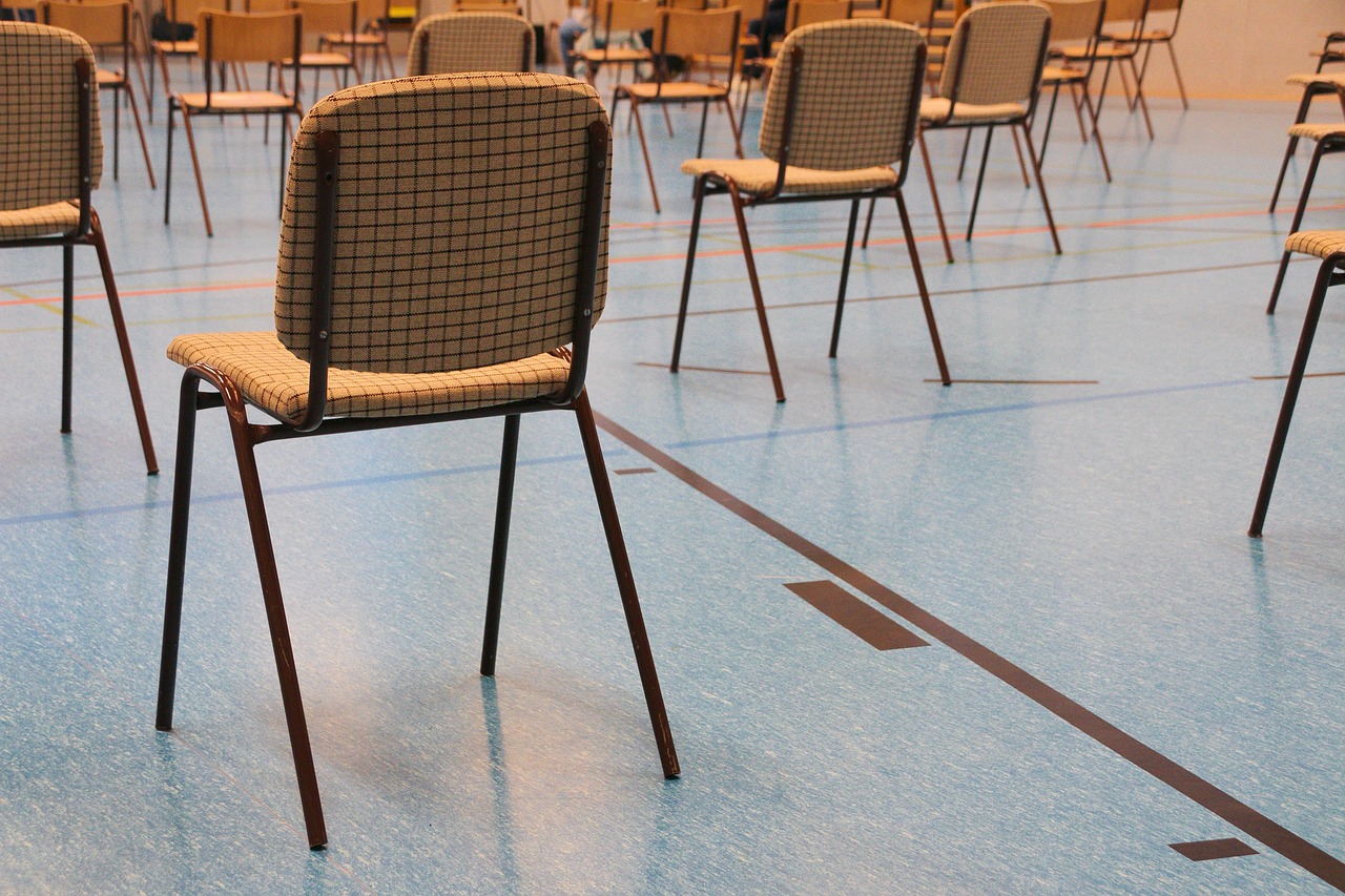 民生通讯实名账号:流量卡如何充值多少才划算?