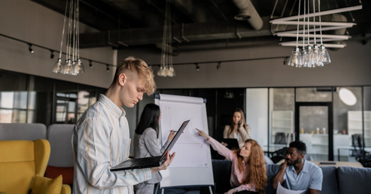 翻盖类人猿爆珠:浙江专业商标代理注册公司