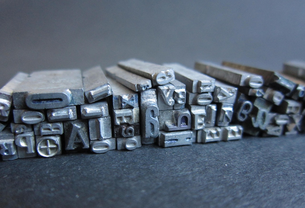 港免税白绿万宝路：app房卡代理平台