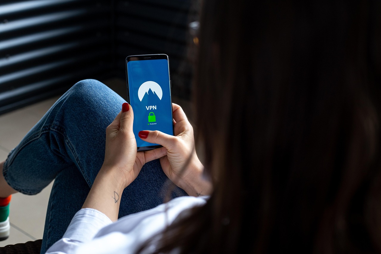 游戏技术支持能否被护盾拦截而不进入电脑?